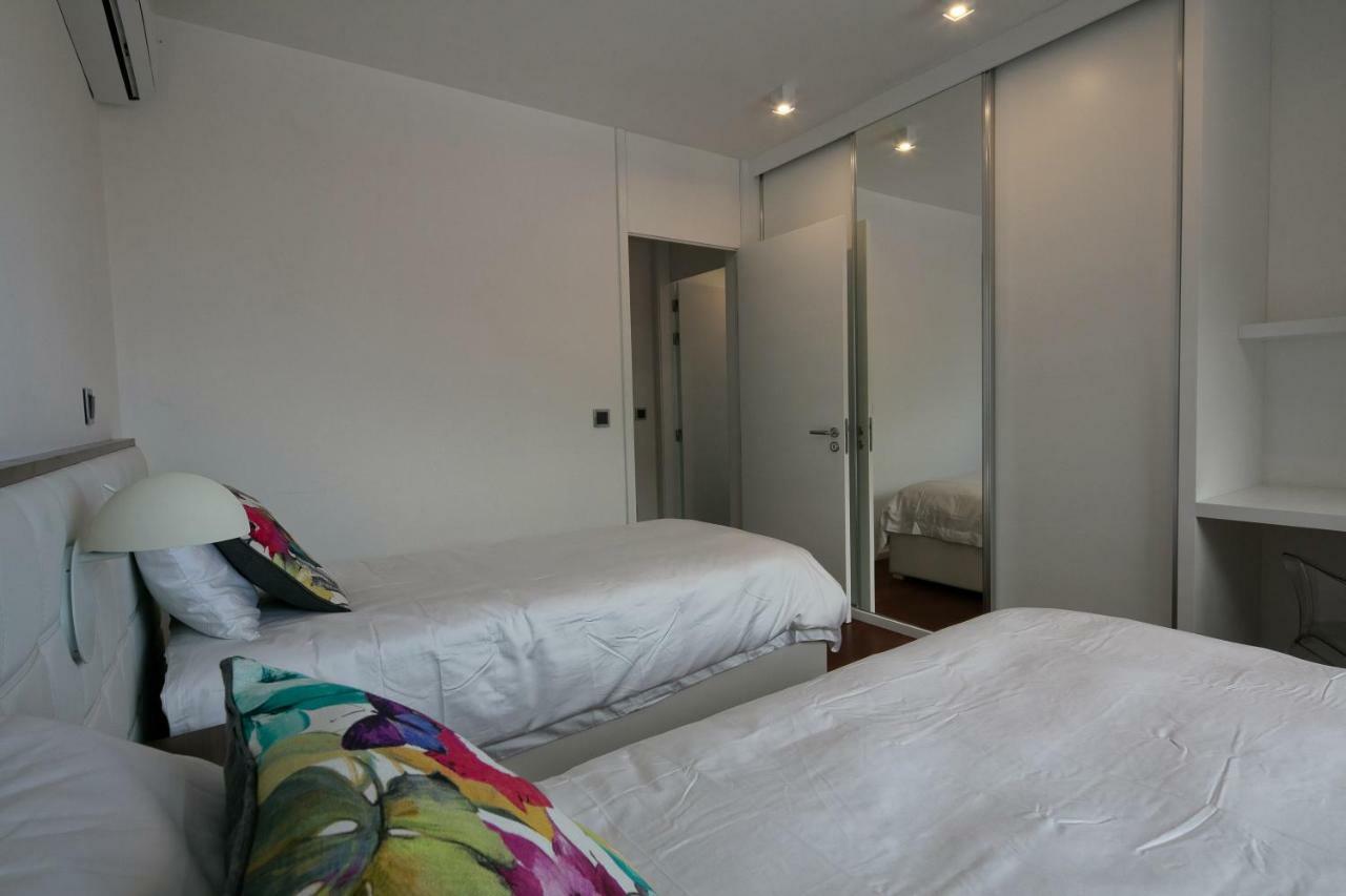 Spacious Luxury Holiday Apartment With A Great View, Funchal, Free Wifi And Parking מראה חיצוני תמונה