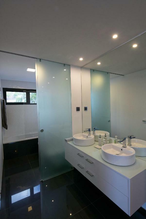 Spacious Luxury Holiday Apartment With A Great View, Funchal, Free Wifi And Parking מראה חיצוני תמונה